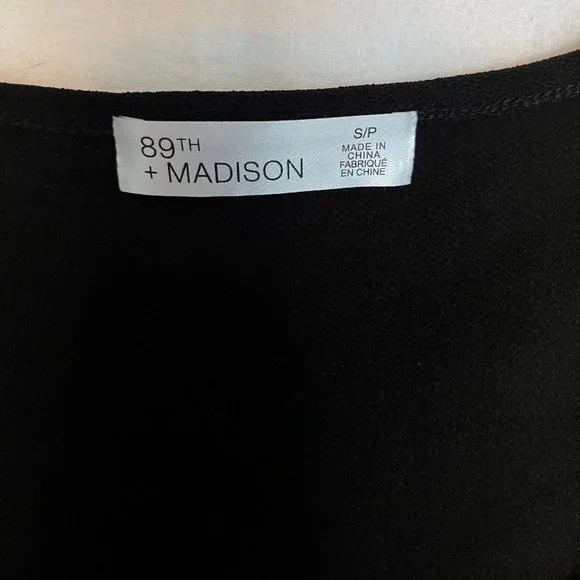 ‘89TH + Madison’ Black Short Sleeve “Glitter” Top Size S/P - Picture 2 of 7